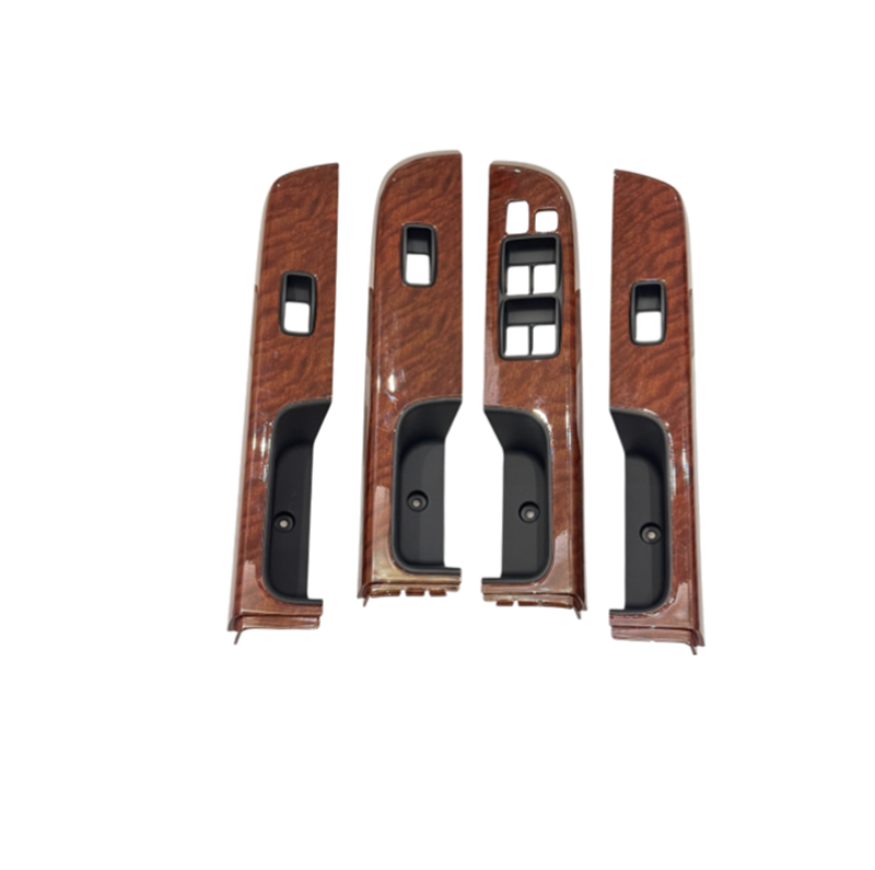 مجموعة ديكور سوتش زجاجية لسيارة نيسان فتك بتصميم خشبي